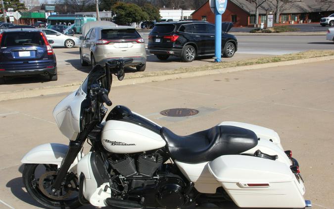 2015 Harley-Davidson Street Glide Special