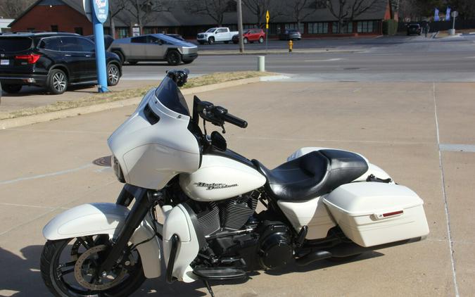 2015 Harley-Davidson Street Glide Special