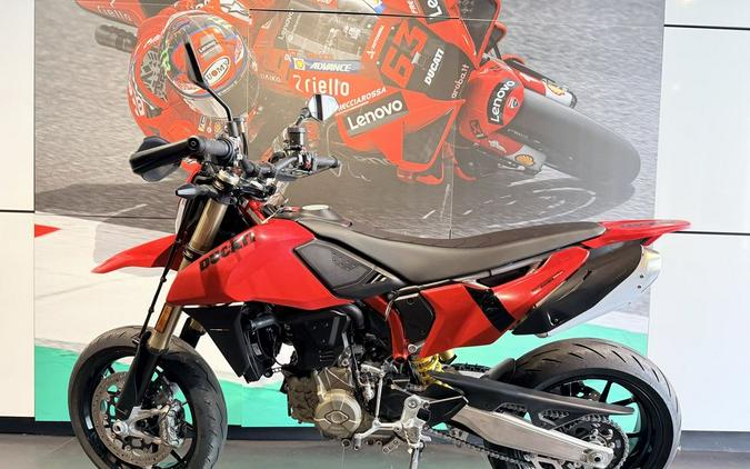 2024 Ducati Hypermotard 698 Mono Red