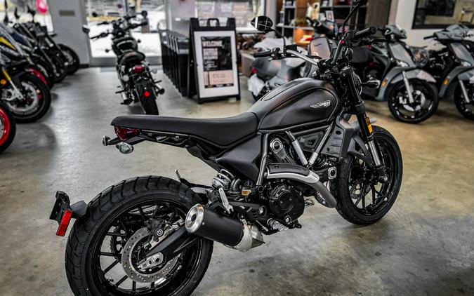 2026 DUCATI SCRAMBLER ICON DARK