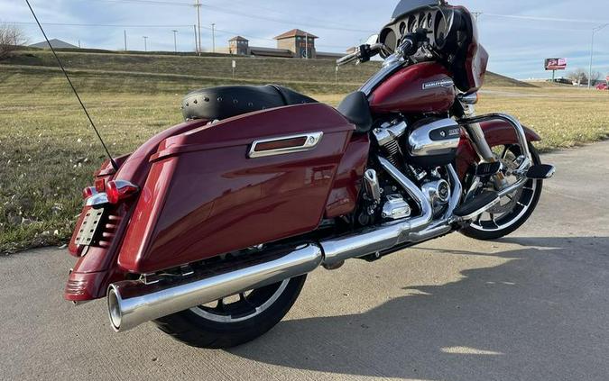 2021 Harley-Davidson® FLHX - Street Glide®