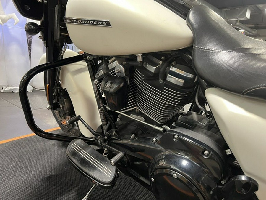 2018 Harley-Davidson FLHXS - Street Glide Special