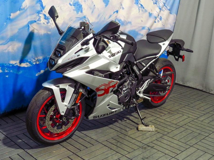 2024 Suzuki GSX 8R