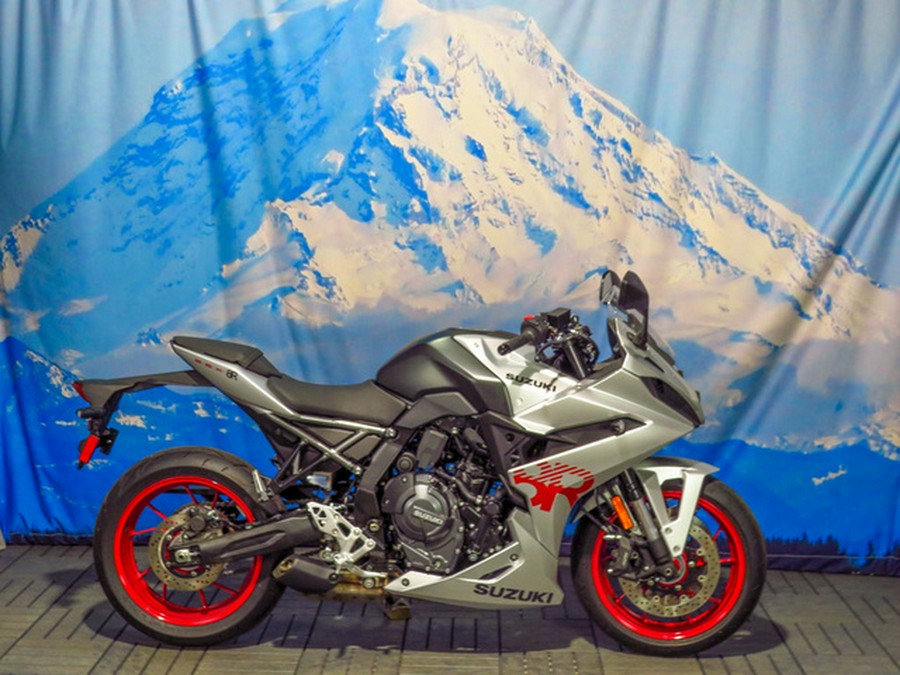2024 Suzuki GSX 8R