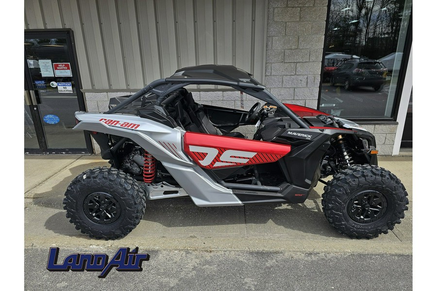 2024 Can-Am Maverick X3 DS Turbo RR