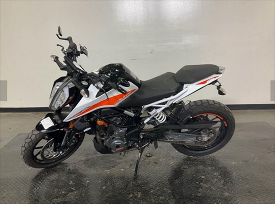 2021 KTM 390 Duke