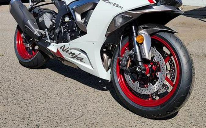 2025 Kawasaki Ninja ZX-6R ABS