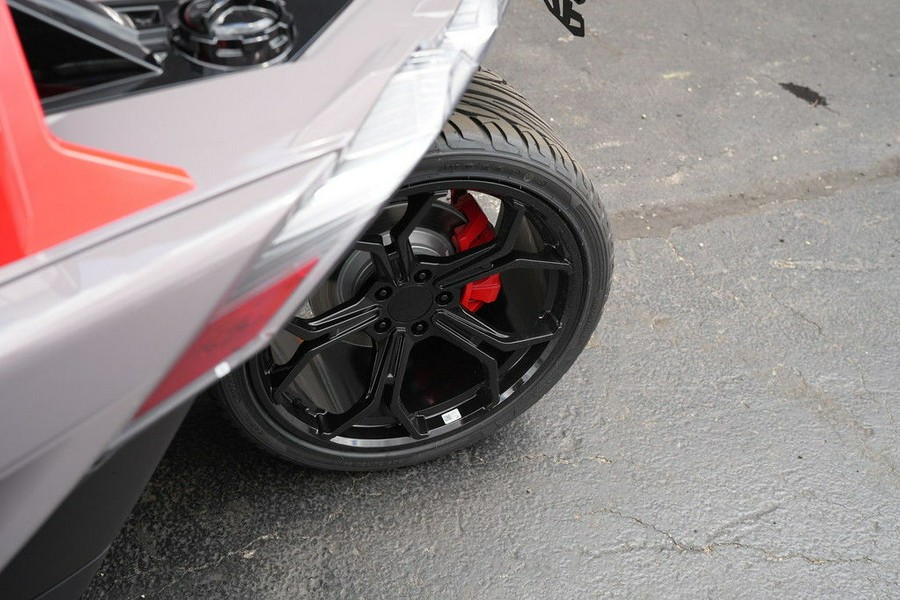 2026 Polaris Slingshot R AutoDrive Radiant Gray with Indy Red Pearl