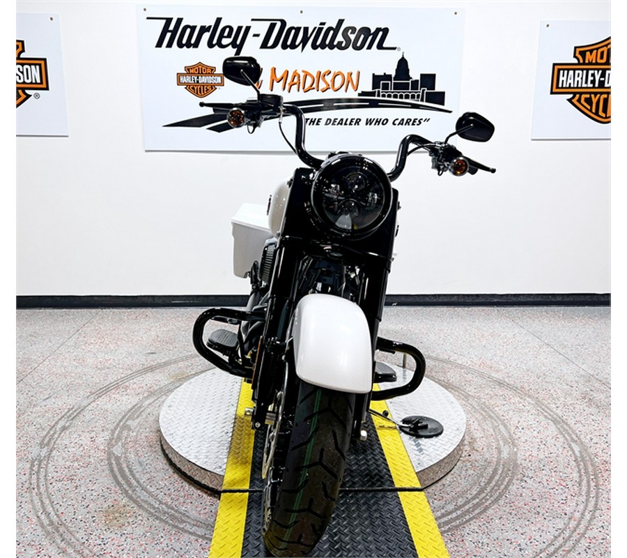 2024 Harley-Davidson Road King Special FLHRXS 10 MIles White Onyx Pearl