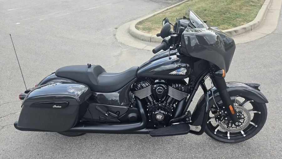 2024 Indian Motorcycle® Chieftain® Dark Horse® Granite Gray