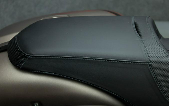 2019 INDIAN CHIEFTAIN DARK HORSE W/ABS