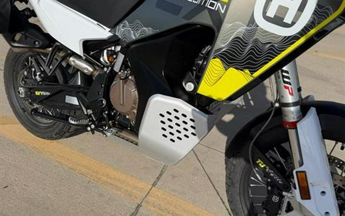 2025 Husqvarna Norden 901 Expedition