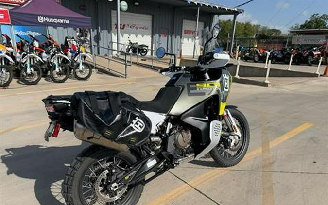 2025 Husqvarna Norden 901 Expedition