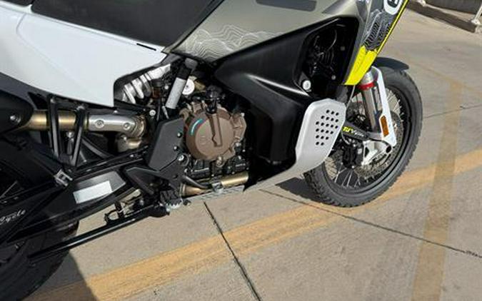 2025 Husqvarna Norden 901 Expedition