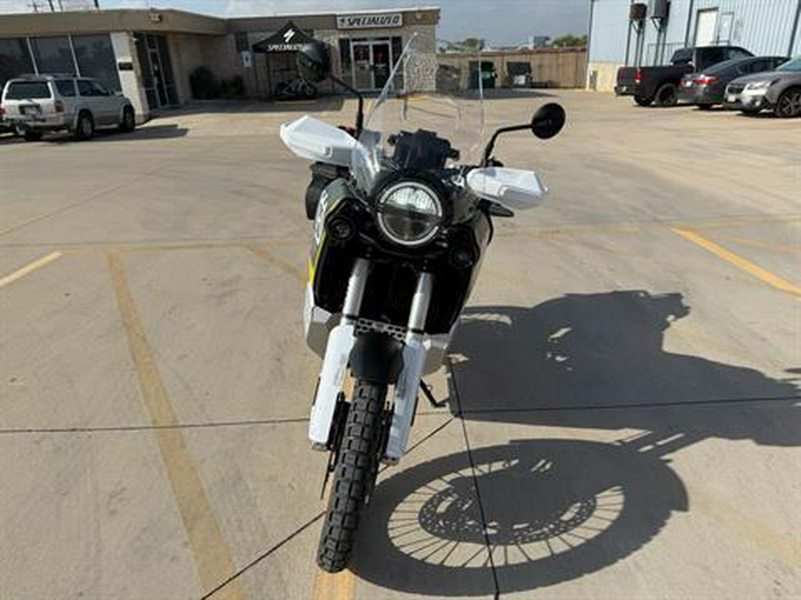 2025 Husqvarna Norden 901 Expedition
