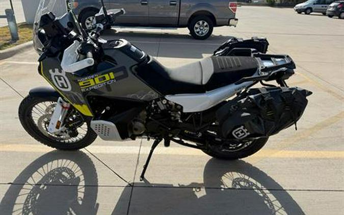 2025 Husqvarna Norden 901 Expedition