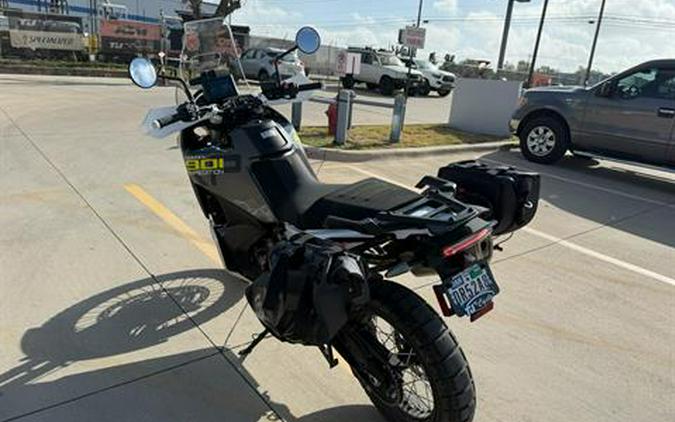 2025 Husqvarna Norden 901 Expedition