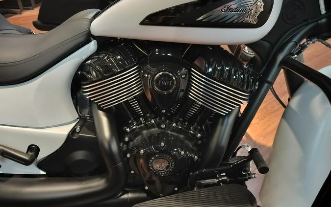 2024 Indian Motorcycle CHIEFTAIN DARKHORSE PREMIUM AUDIO