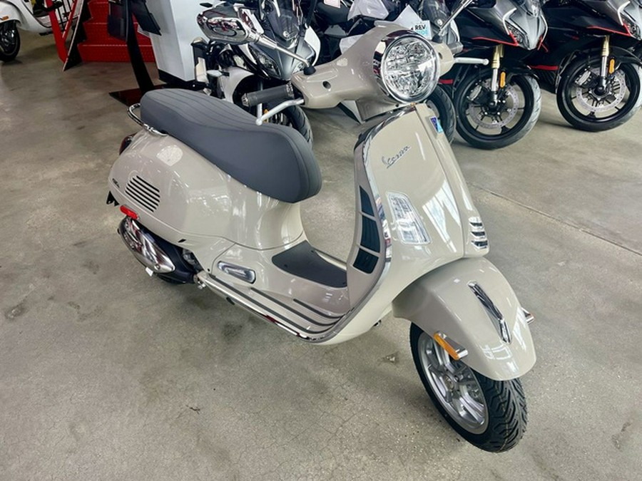 2025 Vespa GTS 310