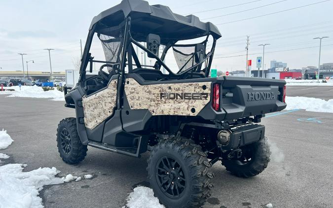 2025 Honda Pioneer 1000 Deluxe