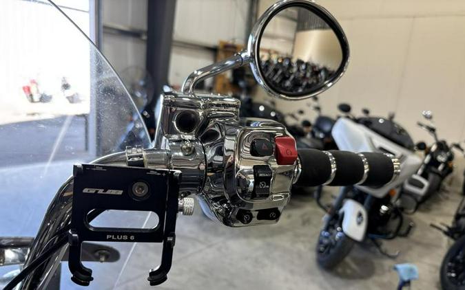 2015 Indian Motorcycle® Chief® Classic Thunder Black