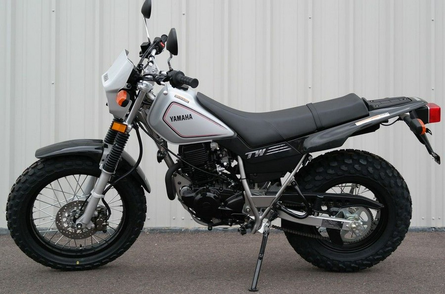2026 Yamaha TW200