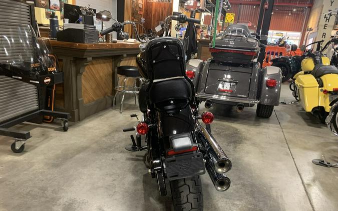 2024 Harley-Davidson® Softail® Standard Vivid Black