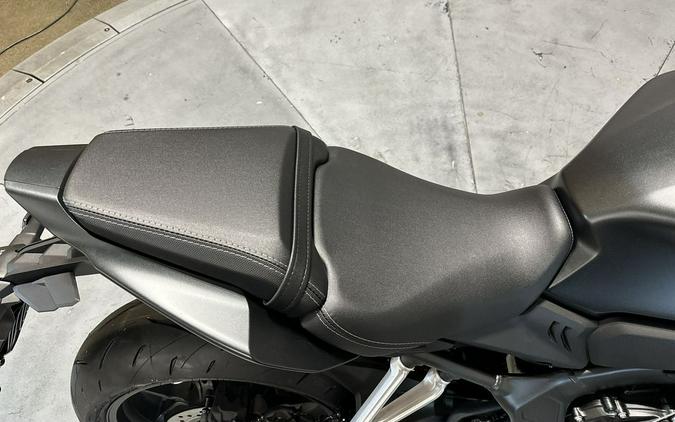 2026 Honda CBR650R E-Clutch