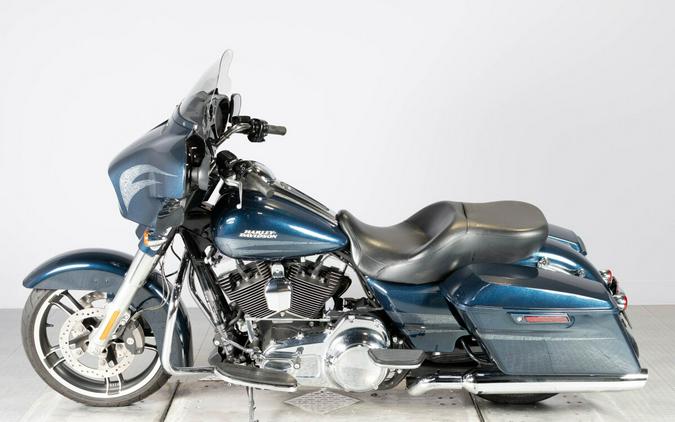 2016 Harley-Davidson Street Glide Special