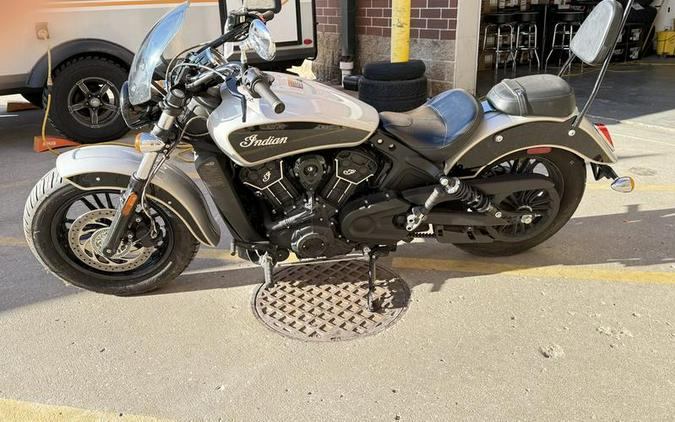 2019 Indian Motorcycle® Scout® Sixty ABS Star Silver / Thunder Black