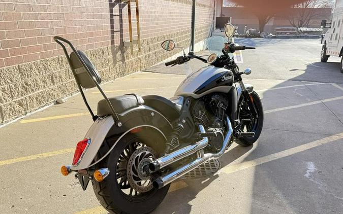 2019 Indian Motorcycle® Scout® Sixty ABS Star Silver / Thunder Black