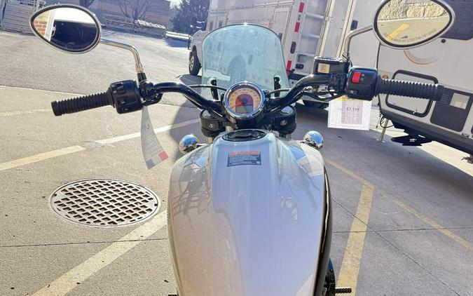 2019 Indian Motorcycle® Scout® Sixty ABS Star Silver / Thunder Black