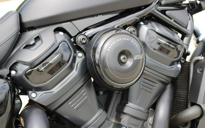 2025 Harley-Davidson® RH975S - Nightster® Special