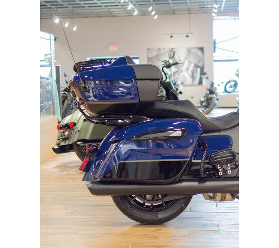 2024 Indian Motorcycle® Pursuit® Dark Horse® with PowerBand Audio Package Springfield Blue