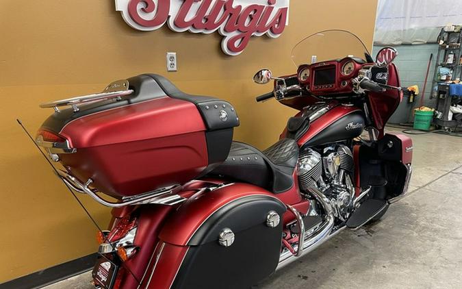 2019 Indian Roadmaster Icon Series Ruby SmokeThunder Black