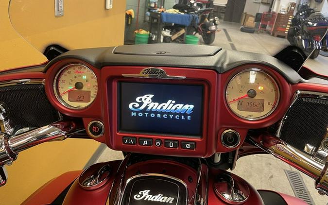 2019 Indian Roadmaster Icon Series Ruby SmokeThunder Black