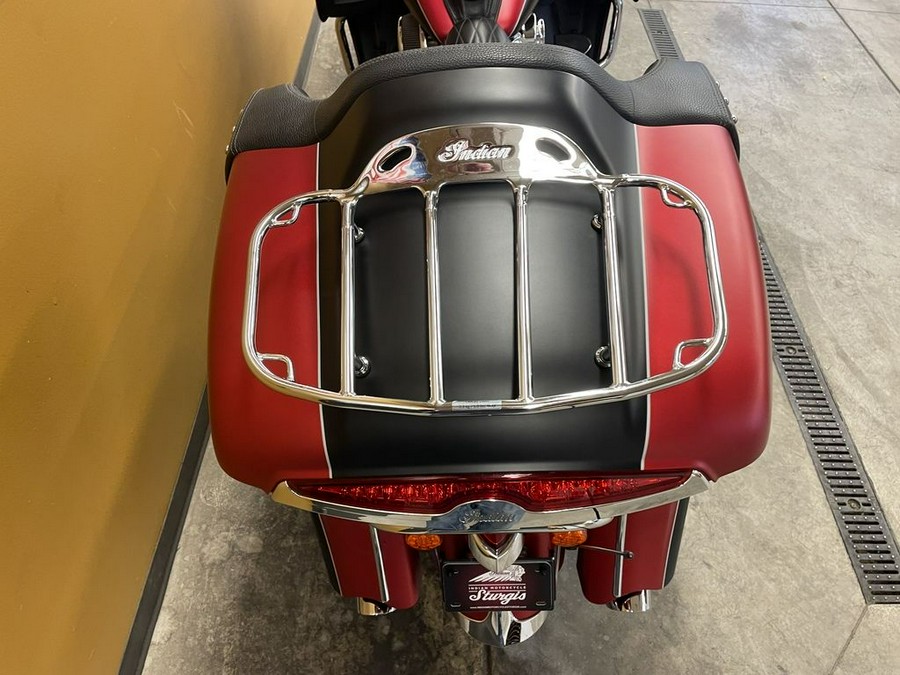 2019 Indian Motorcycle® Roadmaster® Icon Series Ruby Smoke/Thunder Black