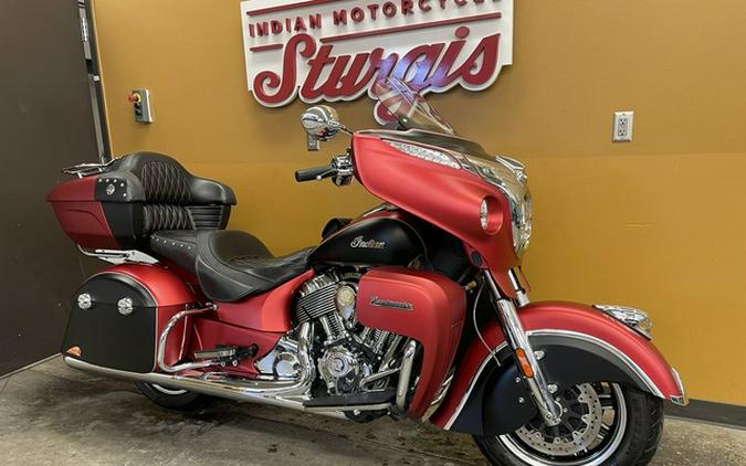2019 Indian Roadmaster Icon Series Ruby SmokeThunder Black