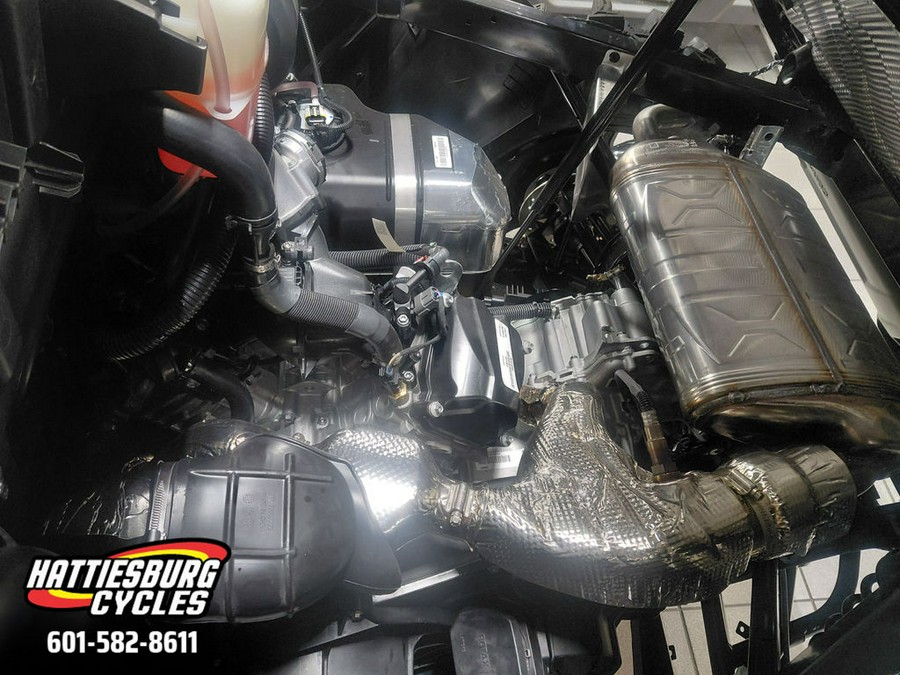 2026 Can-Am Defender XT HD9