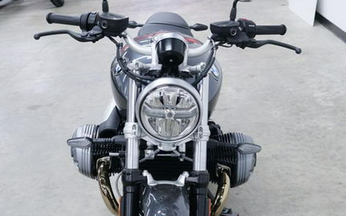 2023 BMW R nineT Pure Mineral Gray Metallic