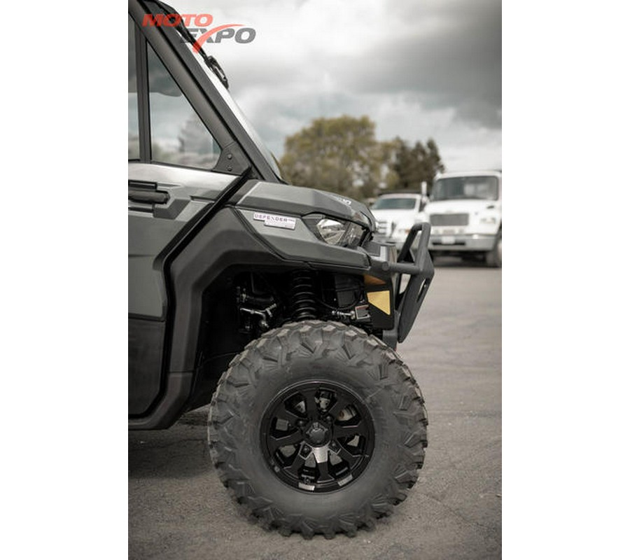 2024 Can-Am® Defender PRO Limited HD10