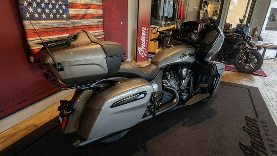 2026 Indian Pursuit Dark Horse Heavy Metal