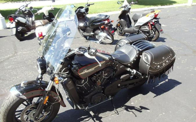 2018 Indian Motorcycle® Scout® Sixty ABS Thunder Black / Titanium Metallic