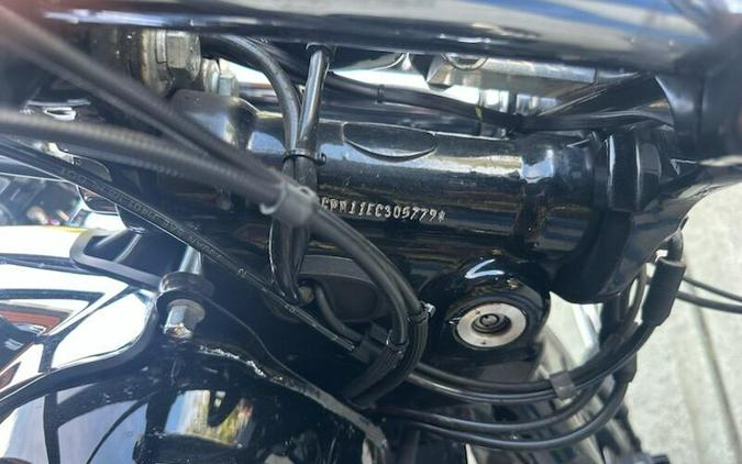 2014 Harley-Davidson Wide Glide BLACK W/ PINSTRIPE