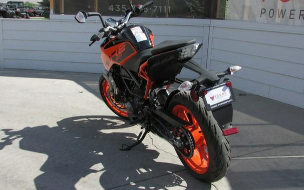 2023 KTM Duke 200