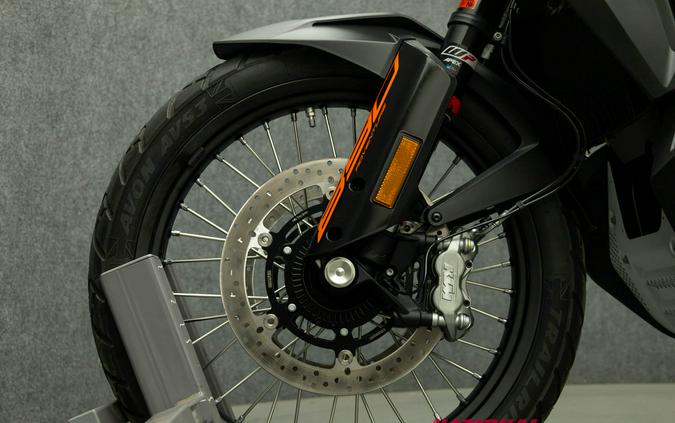 2022 KTM 890 ADVENTURE W/ABS