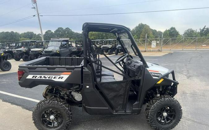 2025 Polaris® Ranger 1000 EPS Premium White Lightning w/ Accys