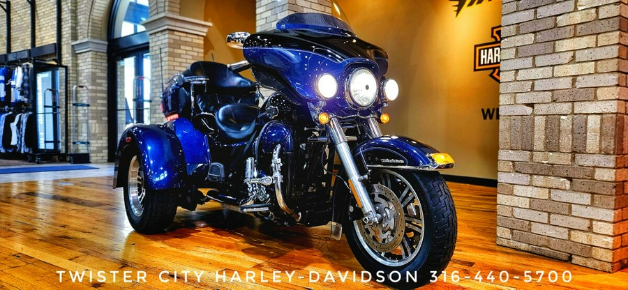 USED 2013 Harley-Davidson Tri Glide™ Ultra Classic®, FLHTCUTG