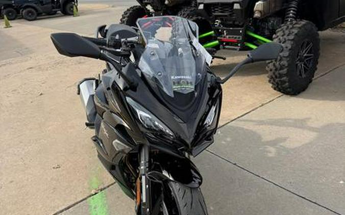 2026 Kawasaki Ninja® 1100SX ABS