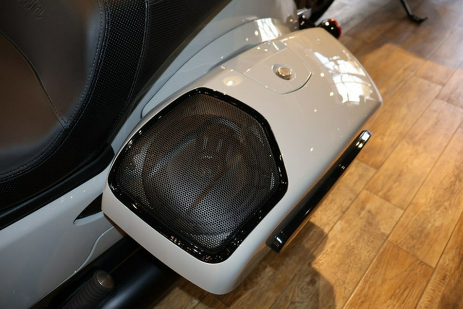 2026 Indian Chieftain Powerplus Dark Horse 112 W/Powerband C